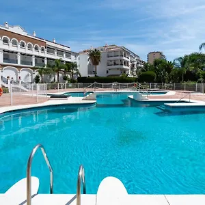 Holidays & Ii, 3 Habitaciones, Piscinas ,150 Metros Playa Benalmadena